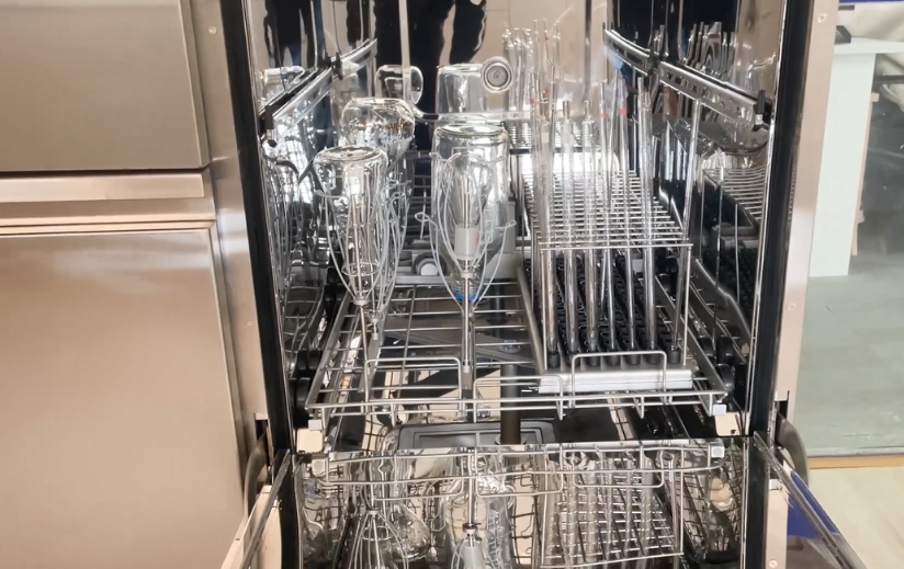 如何選擇適合的石油化工專用清洗機(jī)？